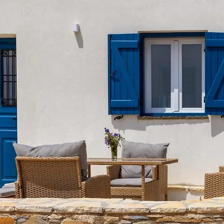 Epavlis Petrou Siwtou Villa Tinos